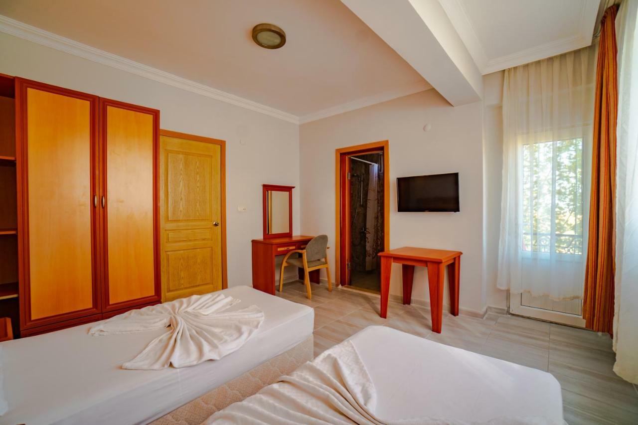 Hotel Akropolis Medusa