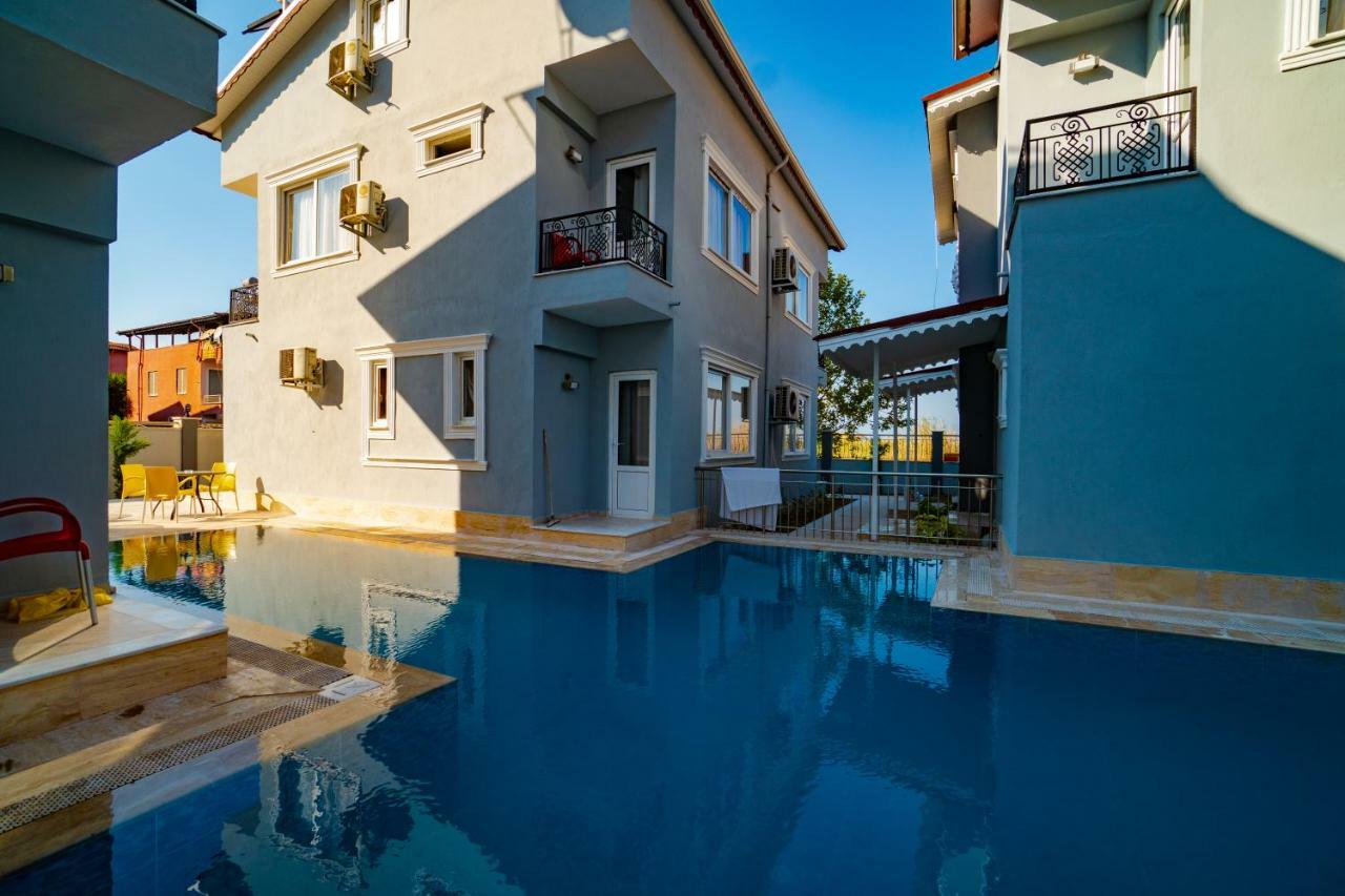 Akropolis Medusa Otel 3*
