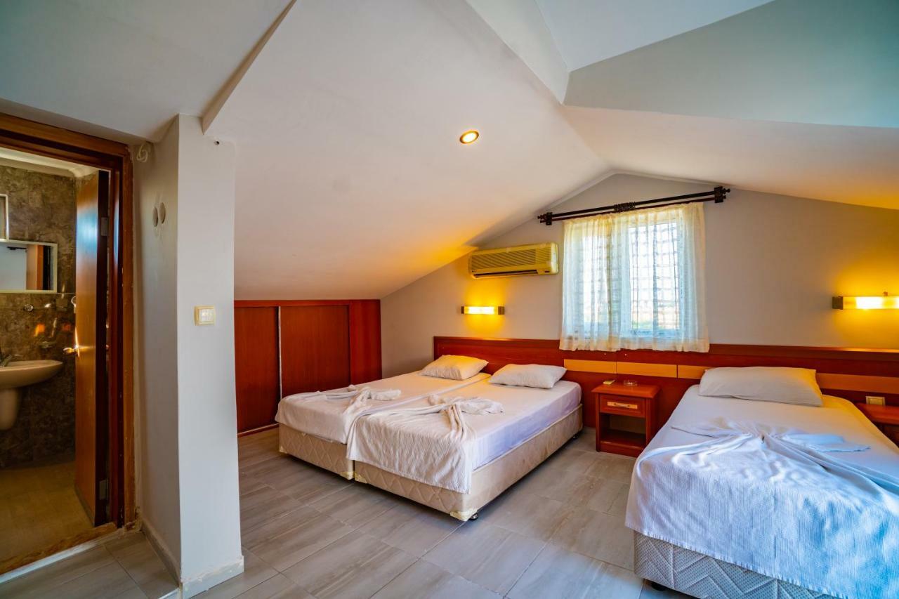 Otel Akropolis Medusa 3*